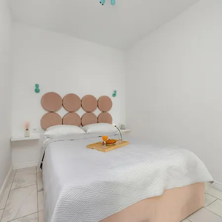 Motlawa River Old City Studio By Renters Apartmán *