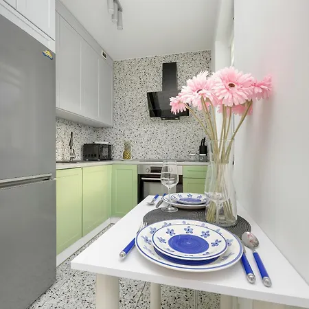 Daire Motlawa River Old City Studio By Renters *
